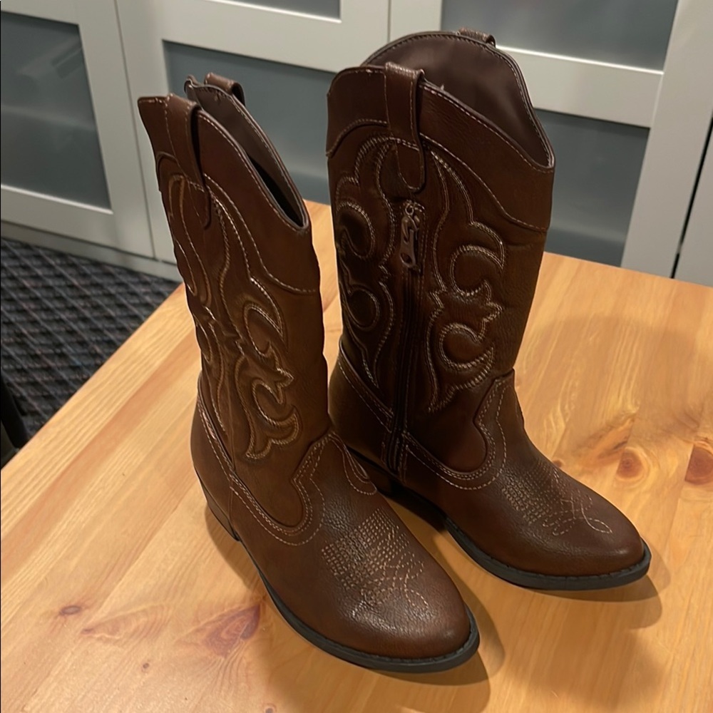 Cat&Jack Brown Western Cowboy Boots girls size 1